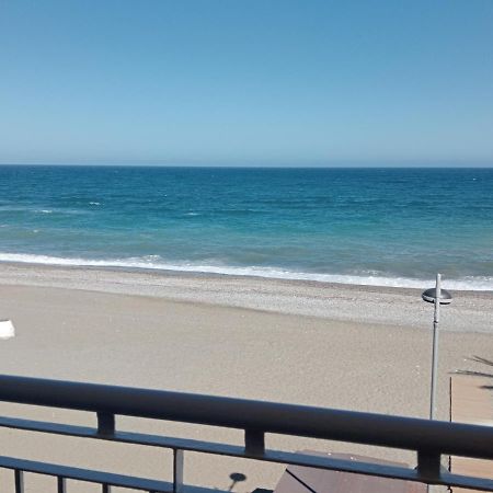 Primera Linea De Playa A 10 Min Estepona San Luis de Sabinillas Eksteriør bilde