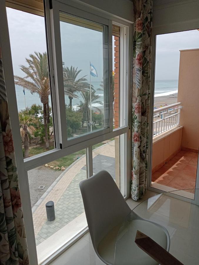 Primera Linea De Playa A 10 Min Estepona San Luis de Sabinillas Eksteriør bilde